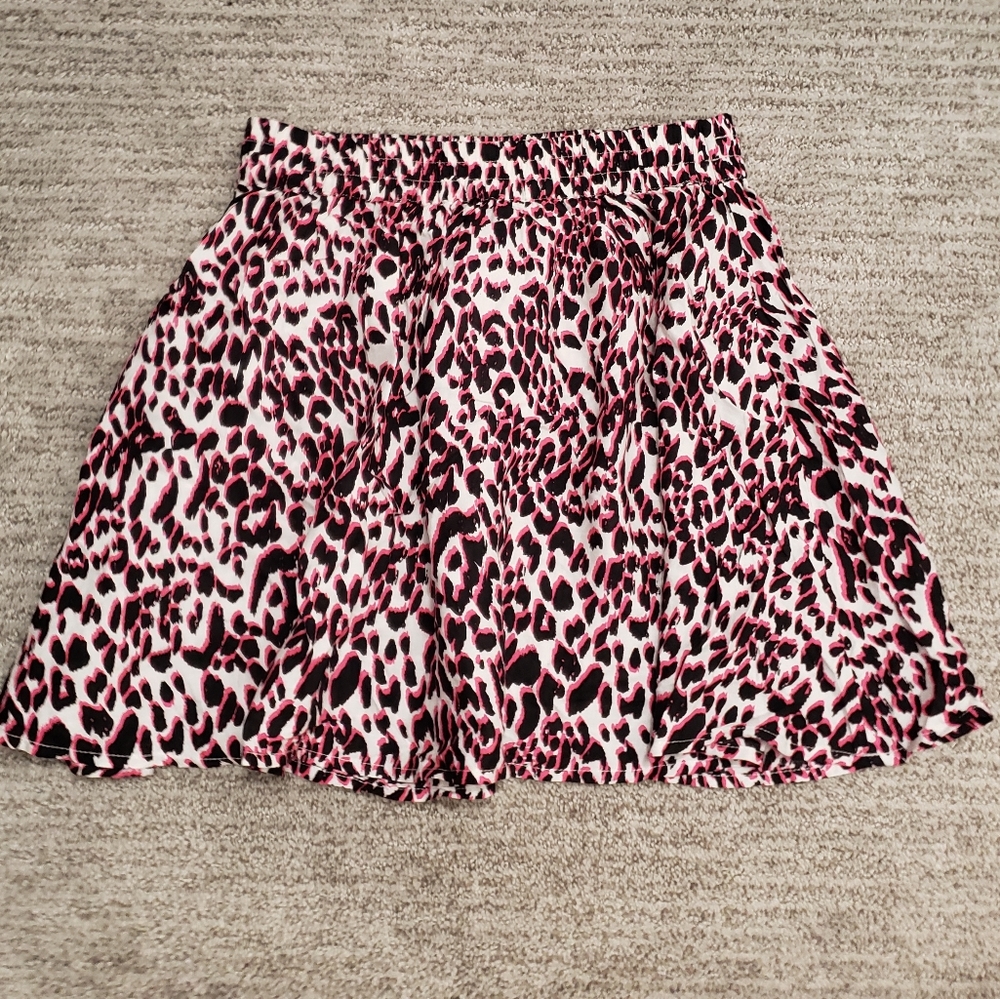 H&M Leopard Skirt
